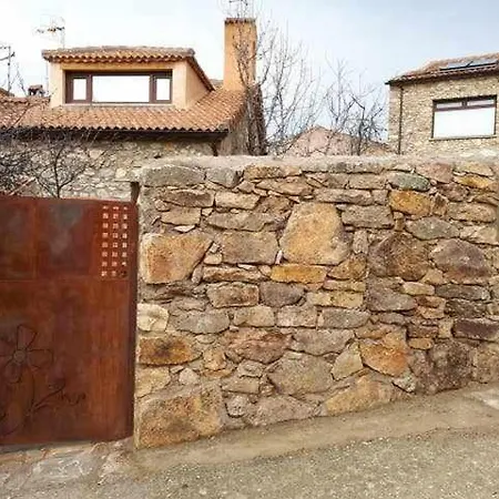 La Pedraza B Casa rural *